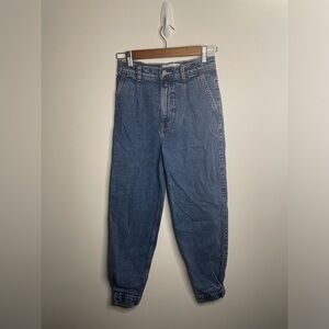 Abercrombie & Fitch Medium Wash Ultra High Rise Tapered Mom Jean Pleated
